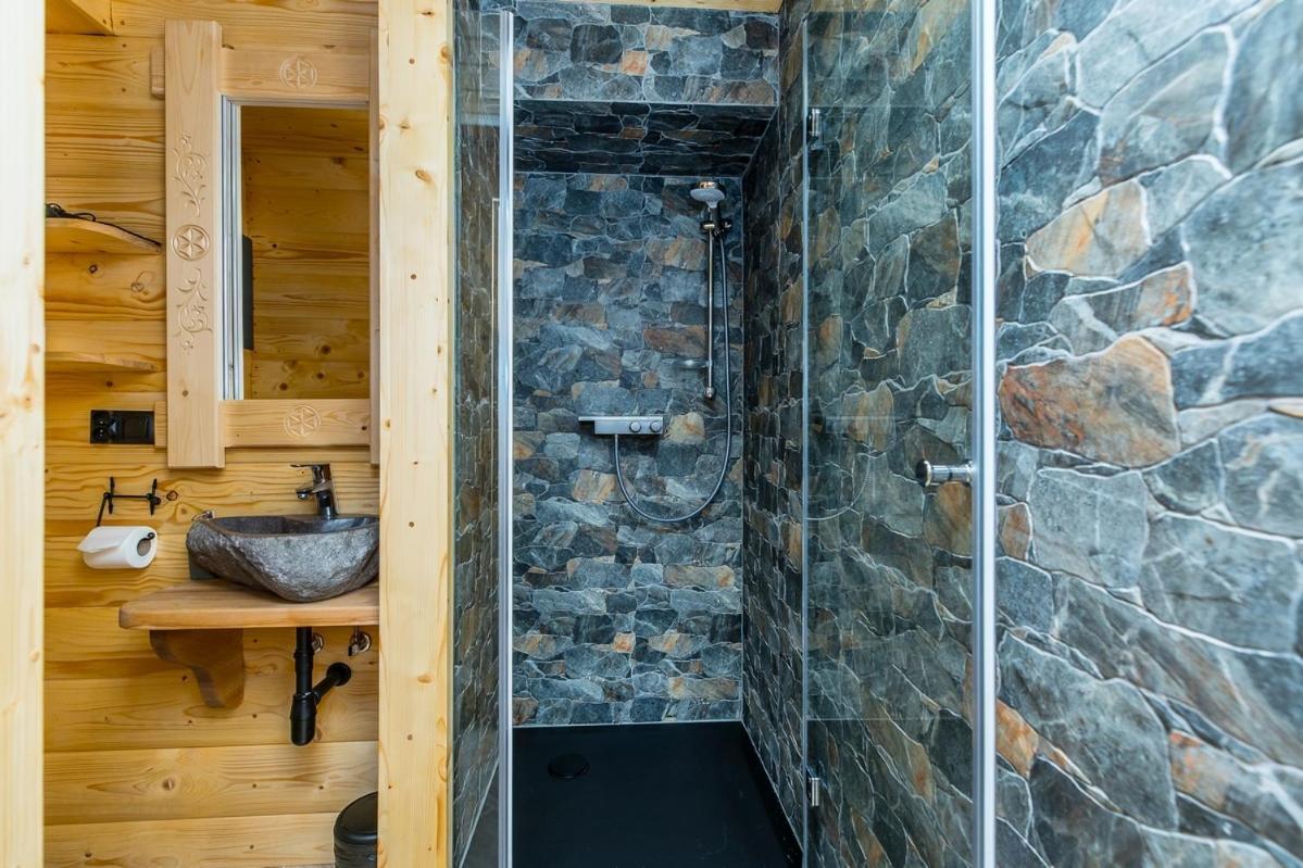 Willa Cizemka- Sauna, Teznia Solankowa บุโควินา ทัตซานสกา ภายนอก รูปภาพ